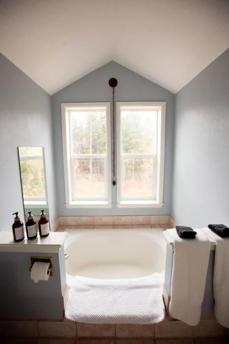 Little Gem Lodge Unique Mtn A-Frame W Hot Tub Блек-Гок Екстер'єр фото